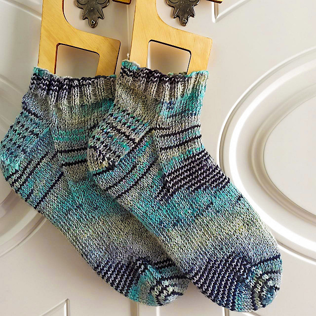 knitting_blue-socks.jpg