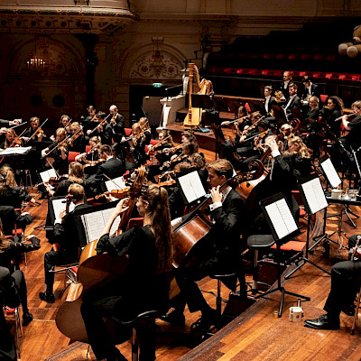 spelen Ravel & Prokofjev - Nederlands Studenten Orkest & Noa Wildschut