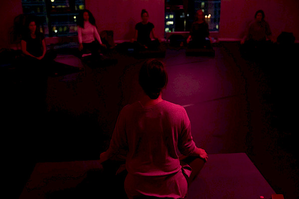 Hatha Yoga: Gentle Evening Flow