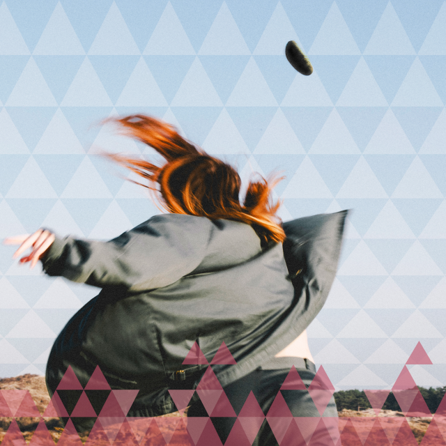 pyrrha_gooit_een_steen_c_fleur_mulder_vierkant.png